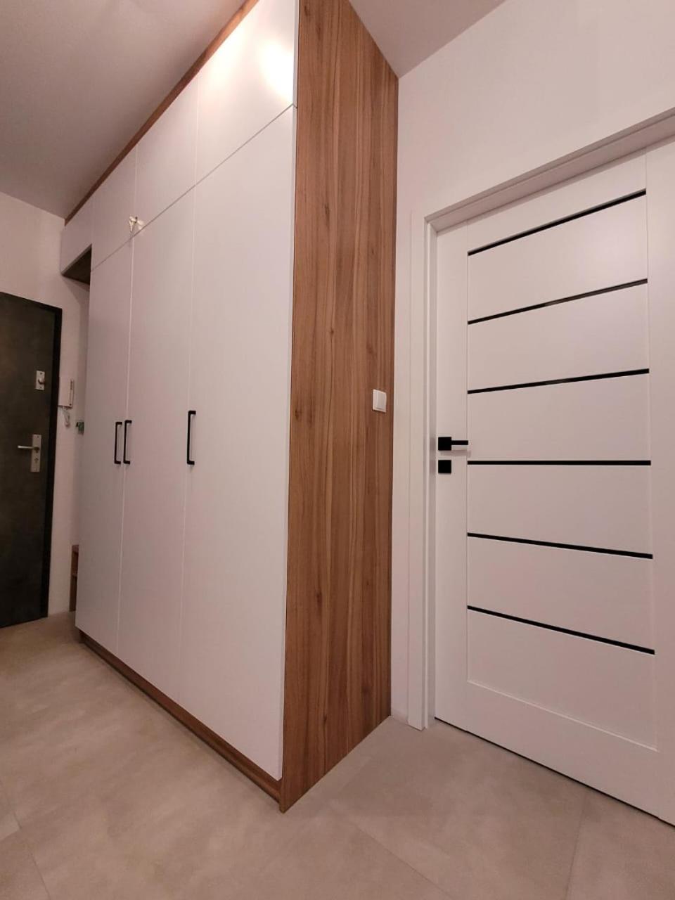 Apartament Lilla 2 Jelenia Gora Ngoại thất bức ảnh